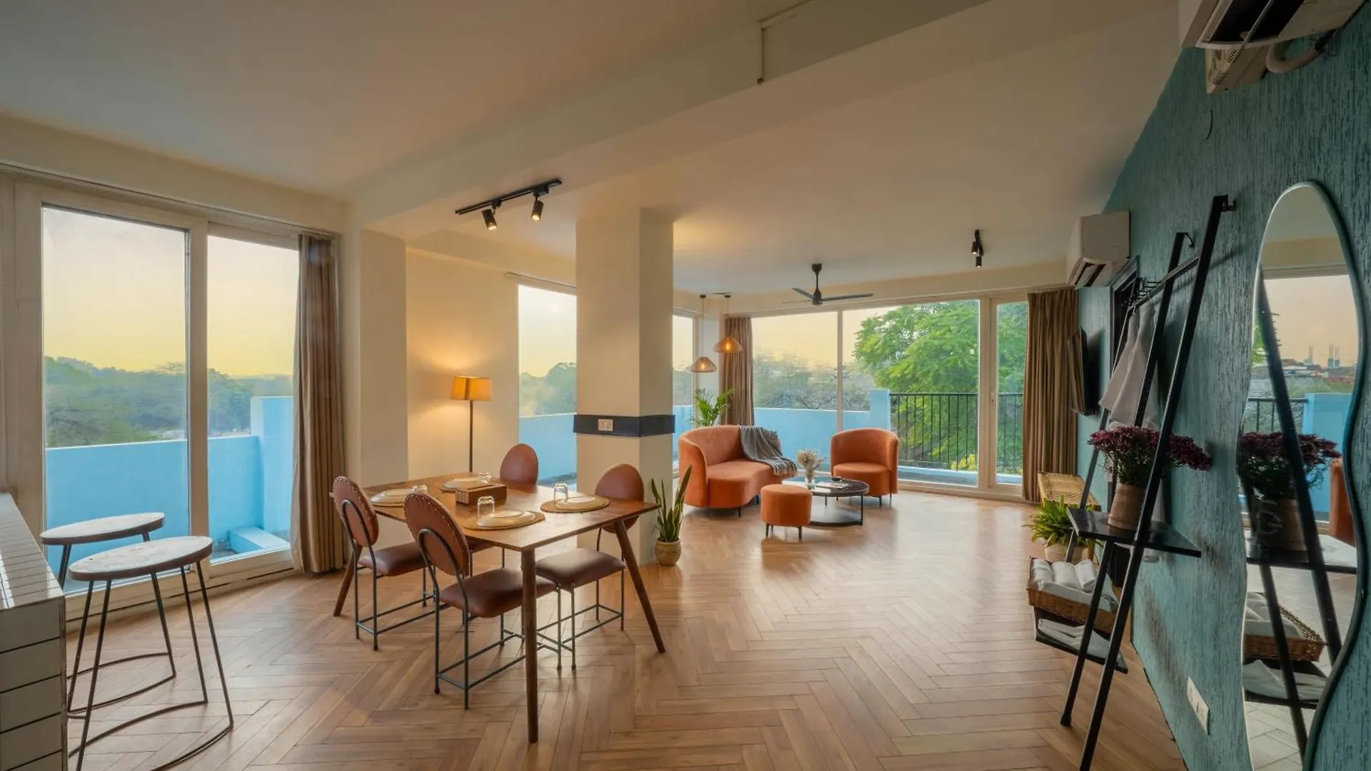 Minimalist Poshtel & Suites New Delhi